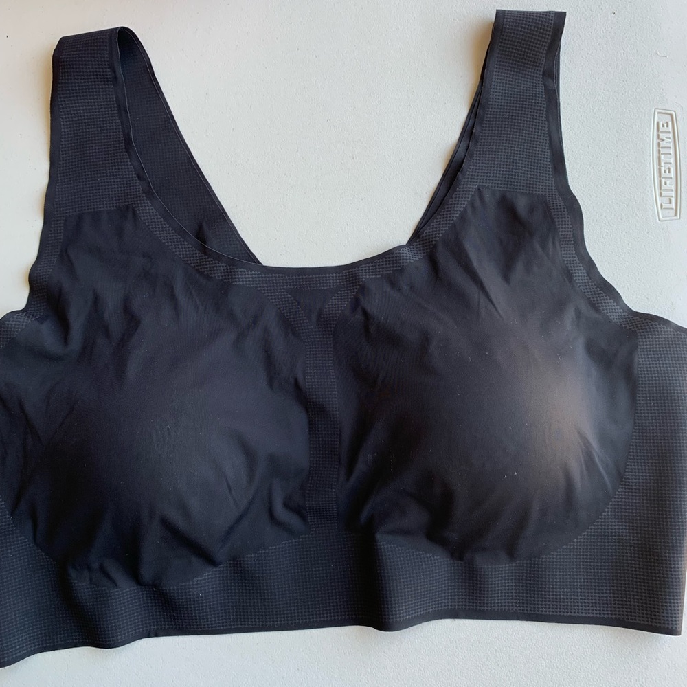 Black Sports Bra